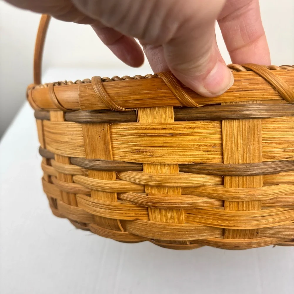 Handwoven Signed round handled basket-Easter/garden/storage-2000